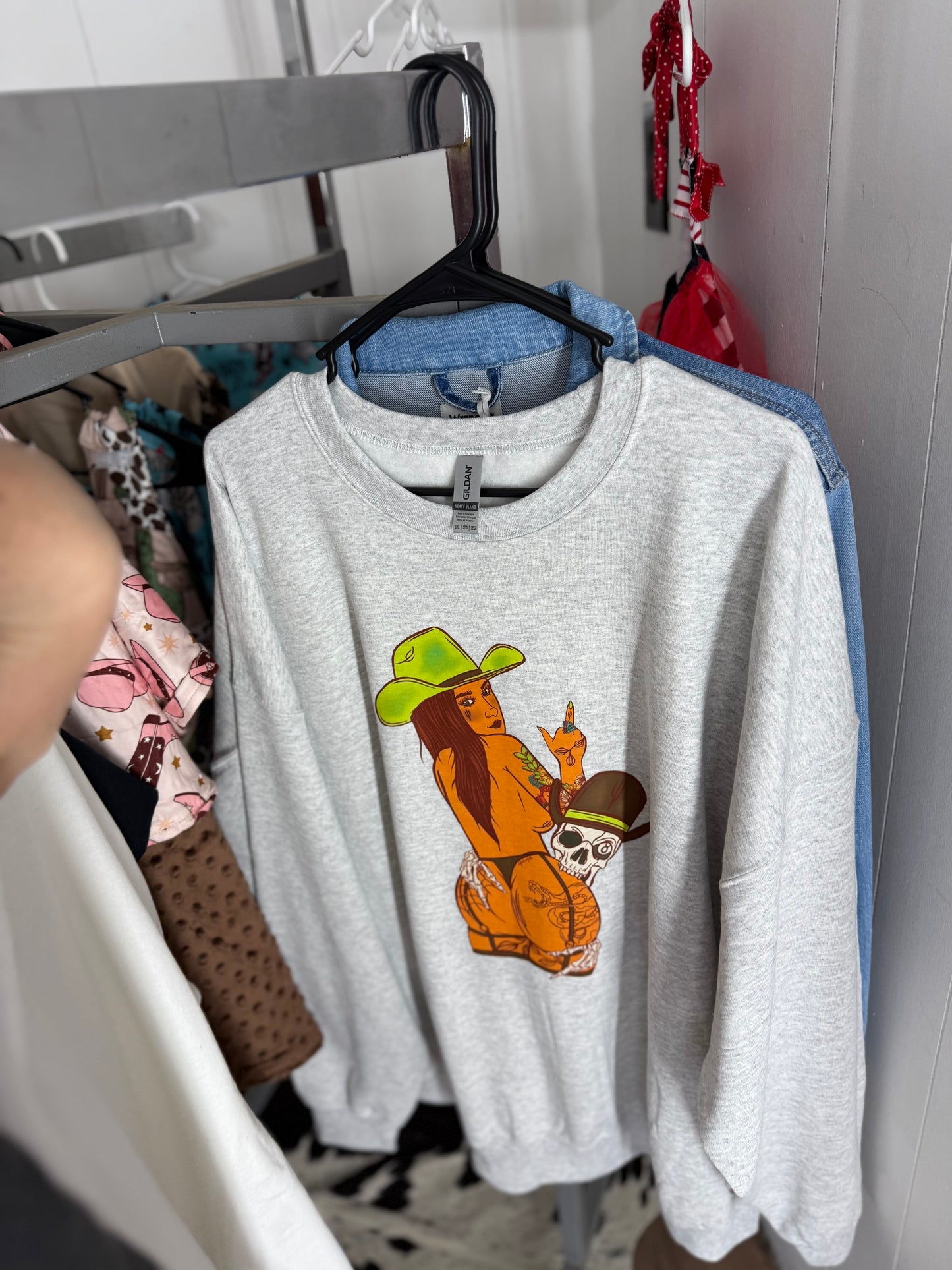 Yallternative Crewneck