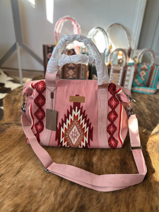 Wrangler Aztec Duffle - PINK