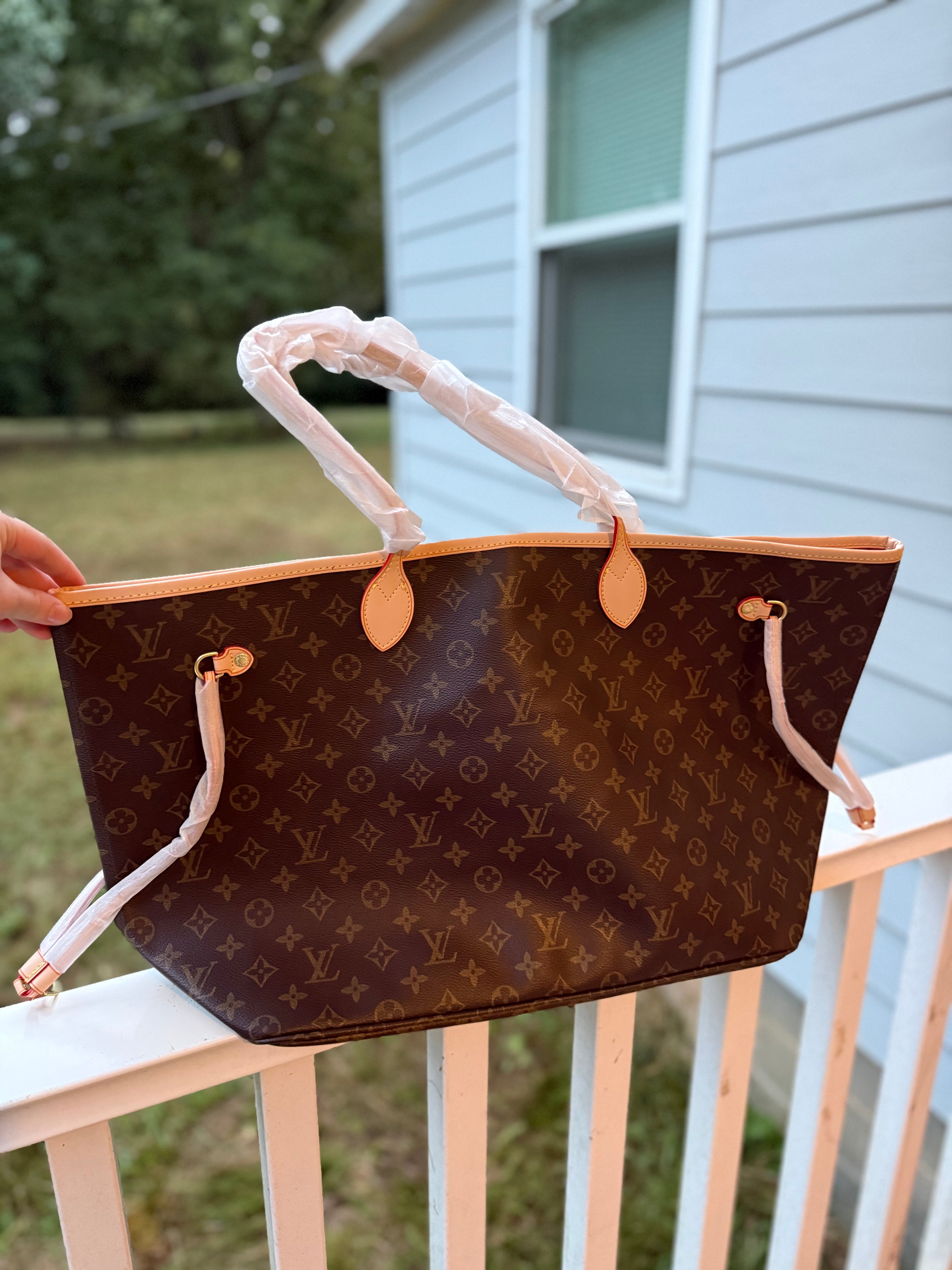 GM Neverfull