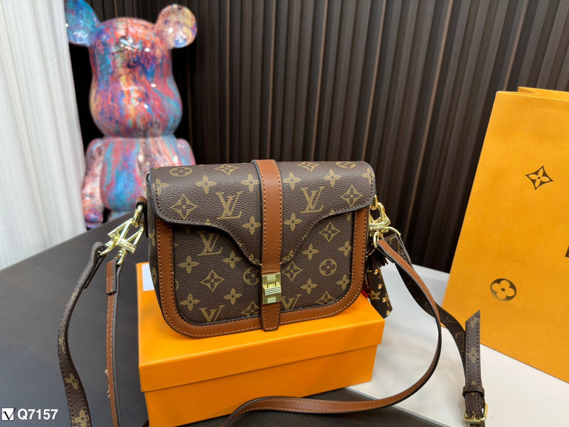 Crossbody Bag **PRE ORDER**