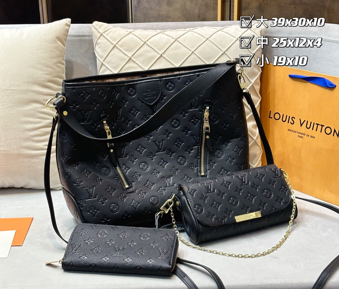 Black Purse Set **PRE ORDER**