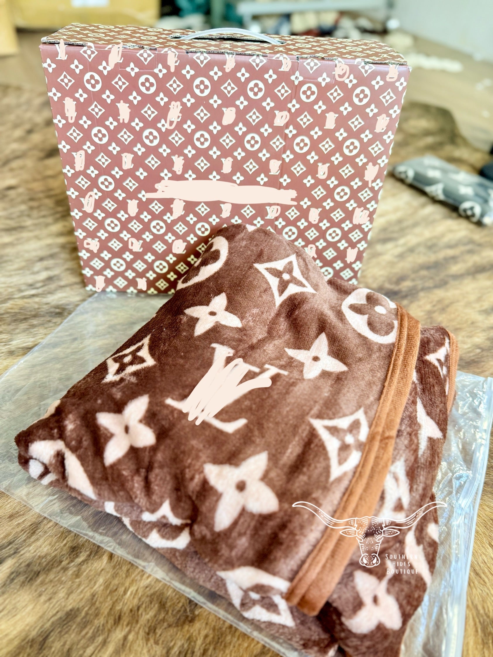 Brown Blanket **PRE ORDER**