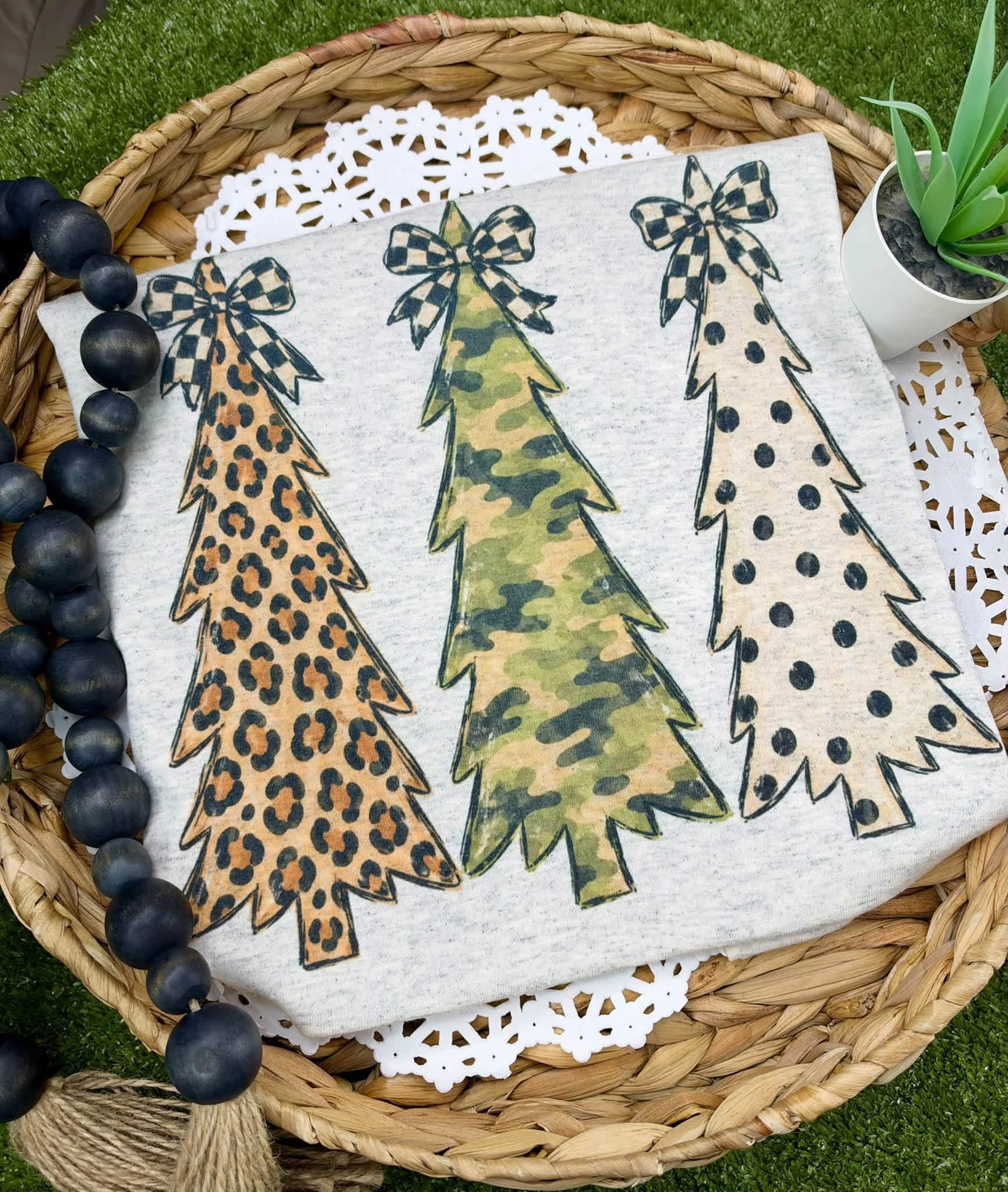Trio Christmas Tee (SUB)