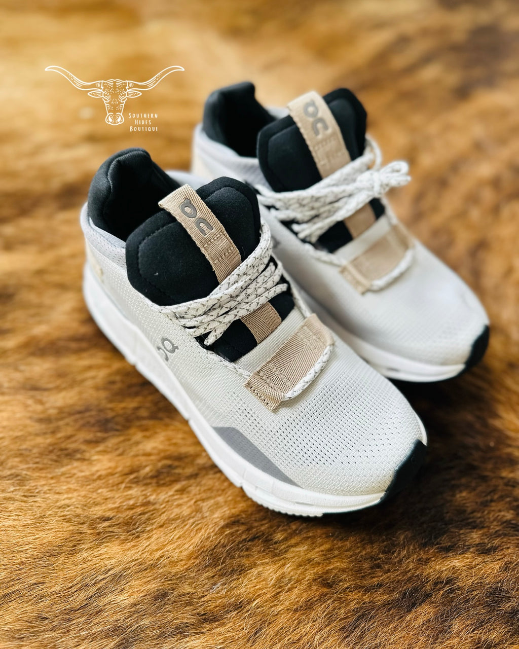Sneakers **PRE ORDER**
