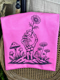Skeleton Daisy Tee