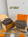 Messenger Crossbody **PRE ORDER**