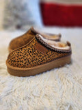 Leopard Slippers **PRE ORDER**