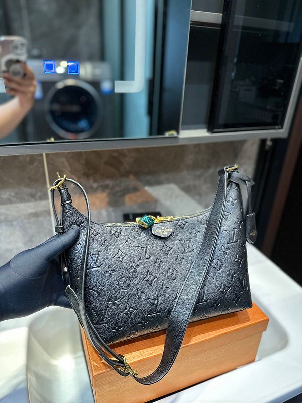 Small Shoulder Bag (4 Colors) **PRE ORDER**