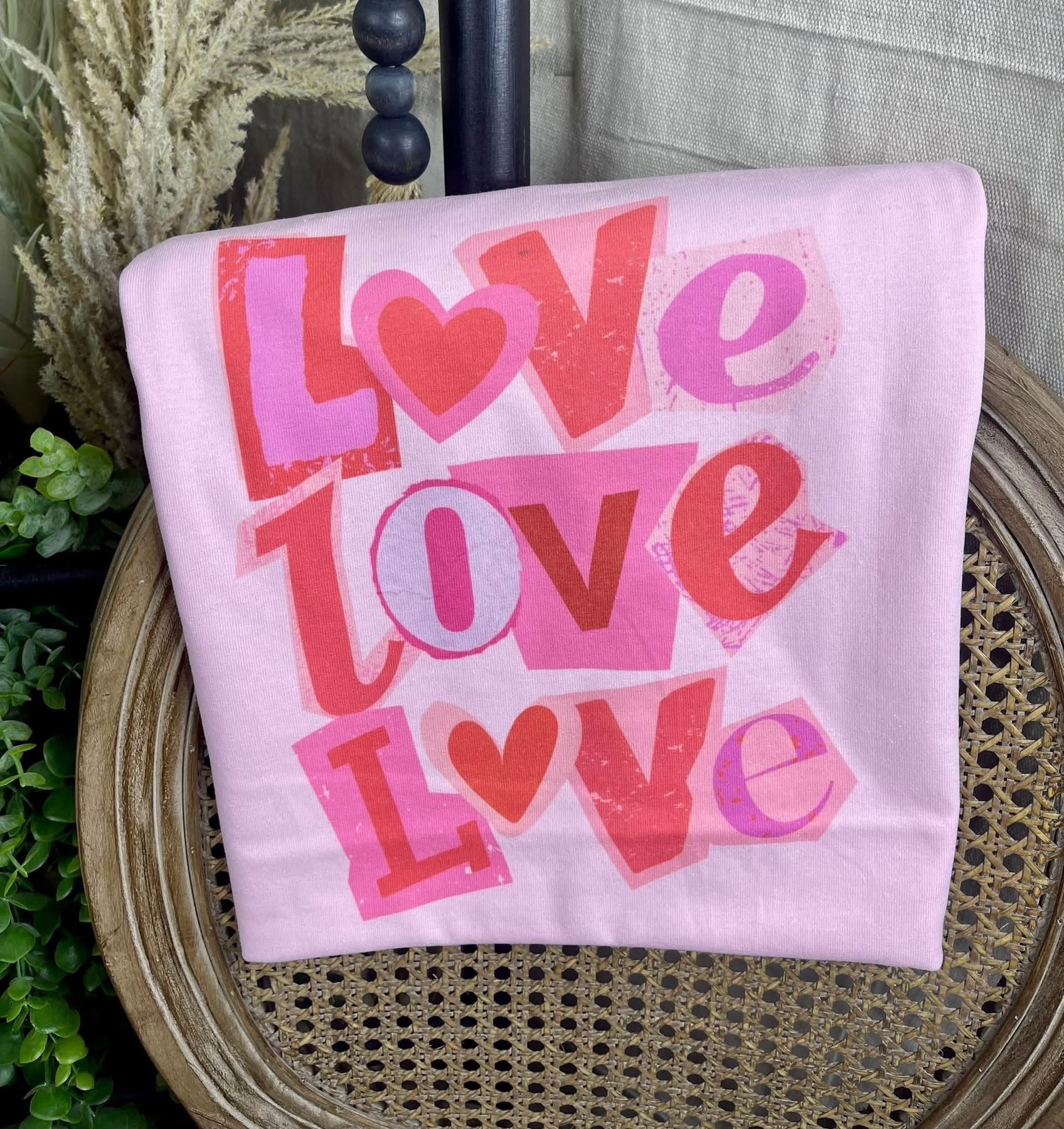 Love Tee