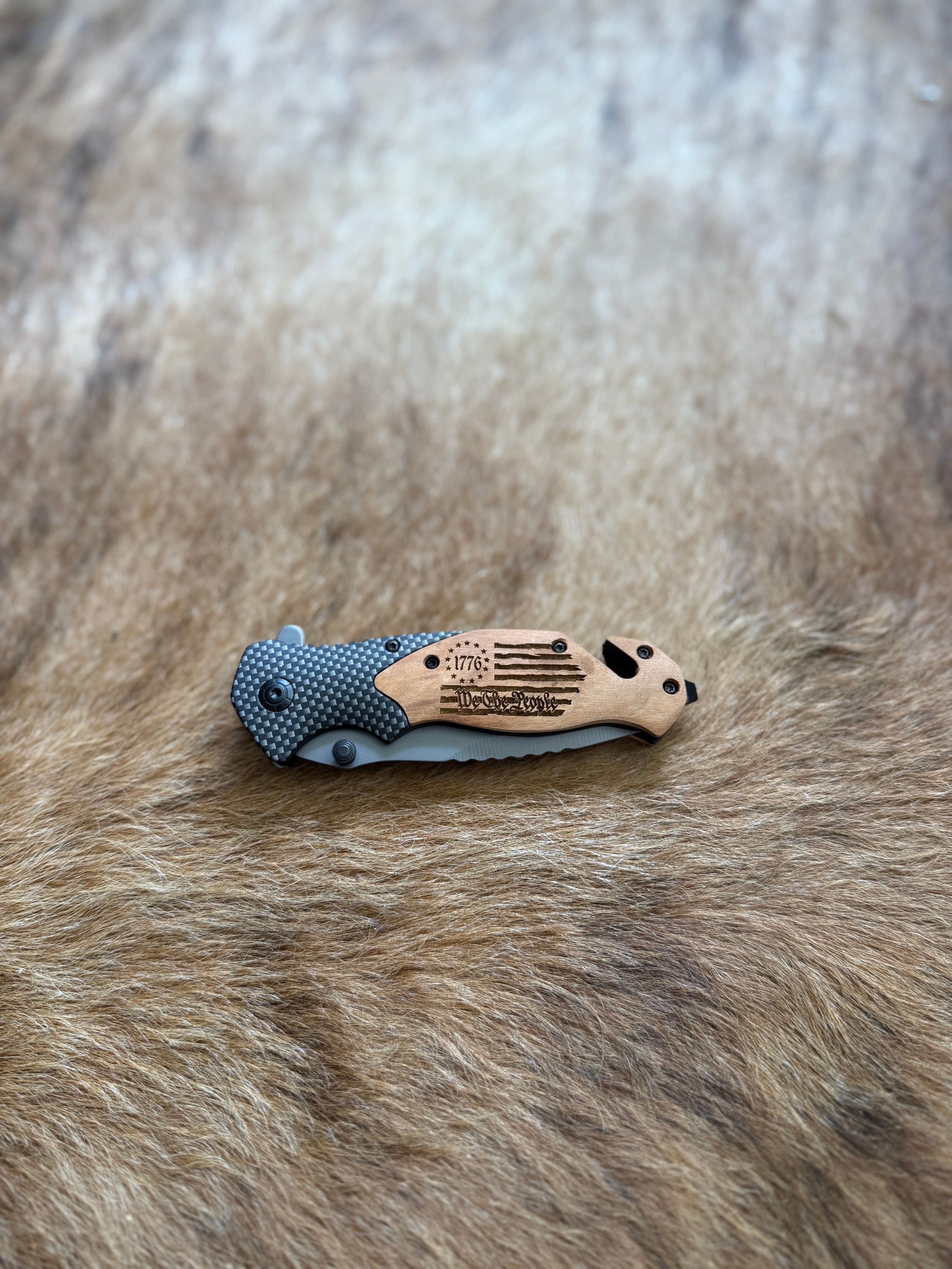 We The People Tactical Knife