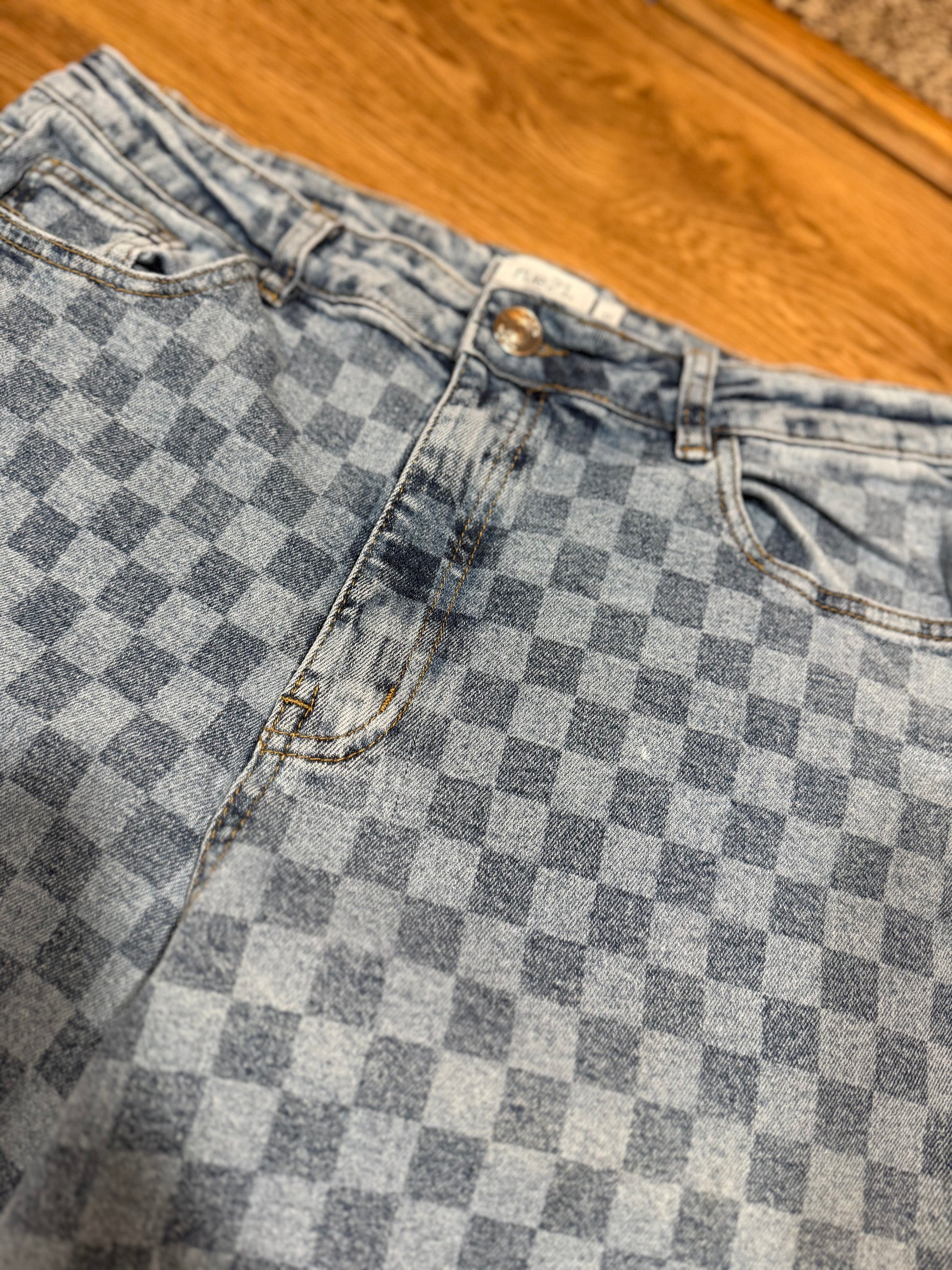 Checkered Wide Leg Jeans Size 11