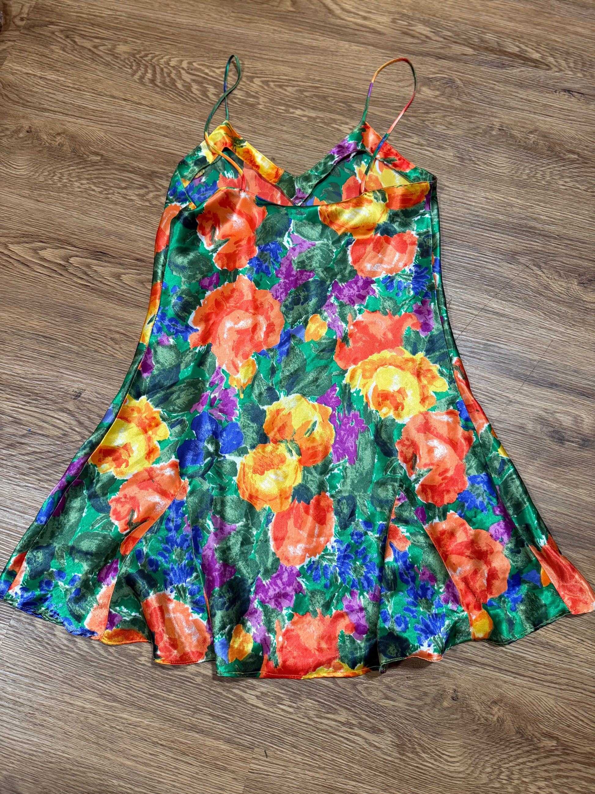 Vintage 1990s Victoria’s Secret Gold Label floral slip dress size small