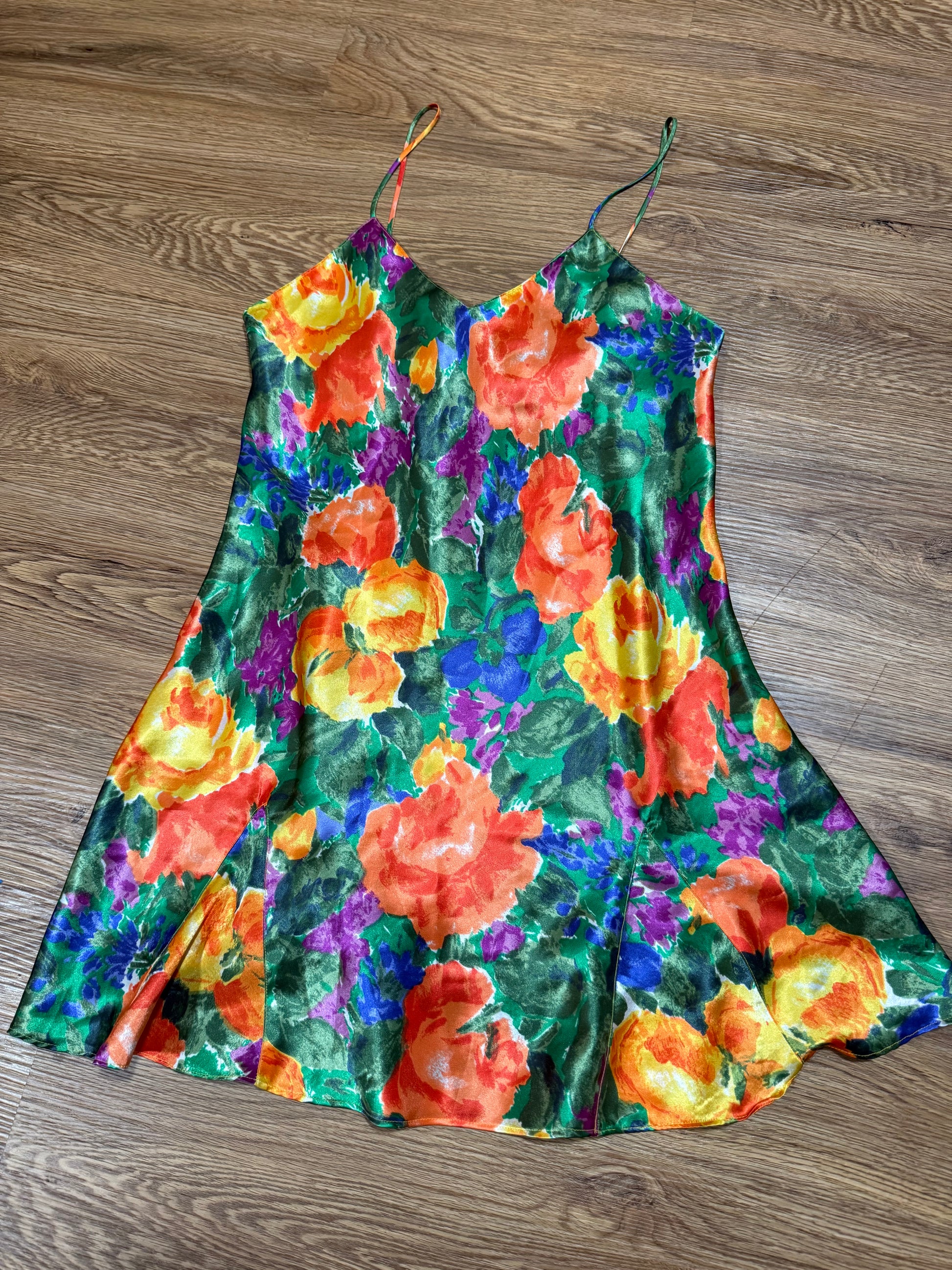 Vintage 1990s Victoria’s Secret Gold Label floral slip dress size small